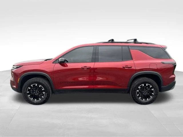 Used 2025 Red Chevrolet Z71 image 4