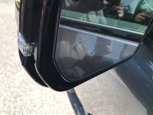 2026 Toyota Tundra Platinum - Photo 14