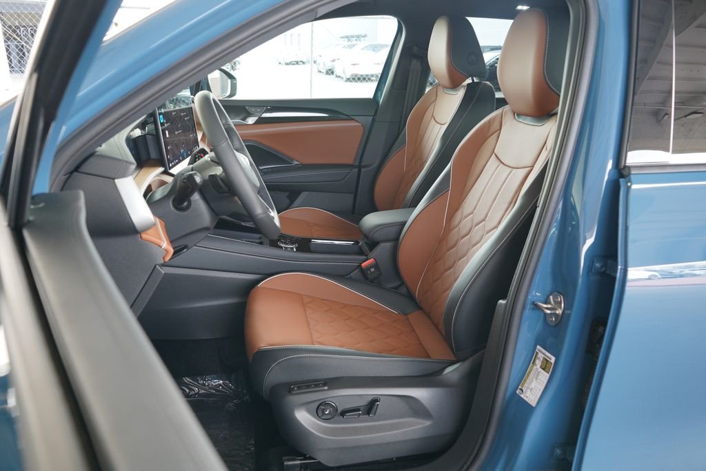 New 2026 Monterey Blue Pearl Volkswagen SEL R-Line Turbo image 10