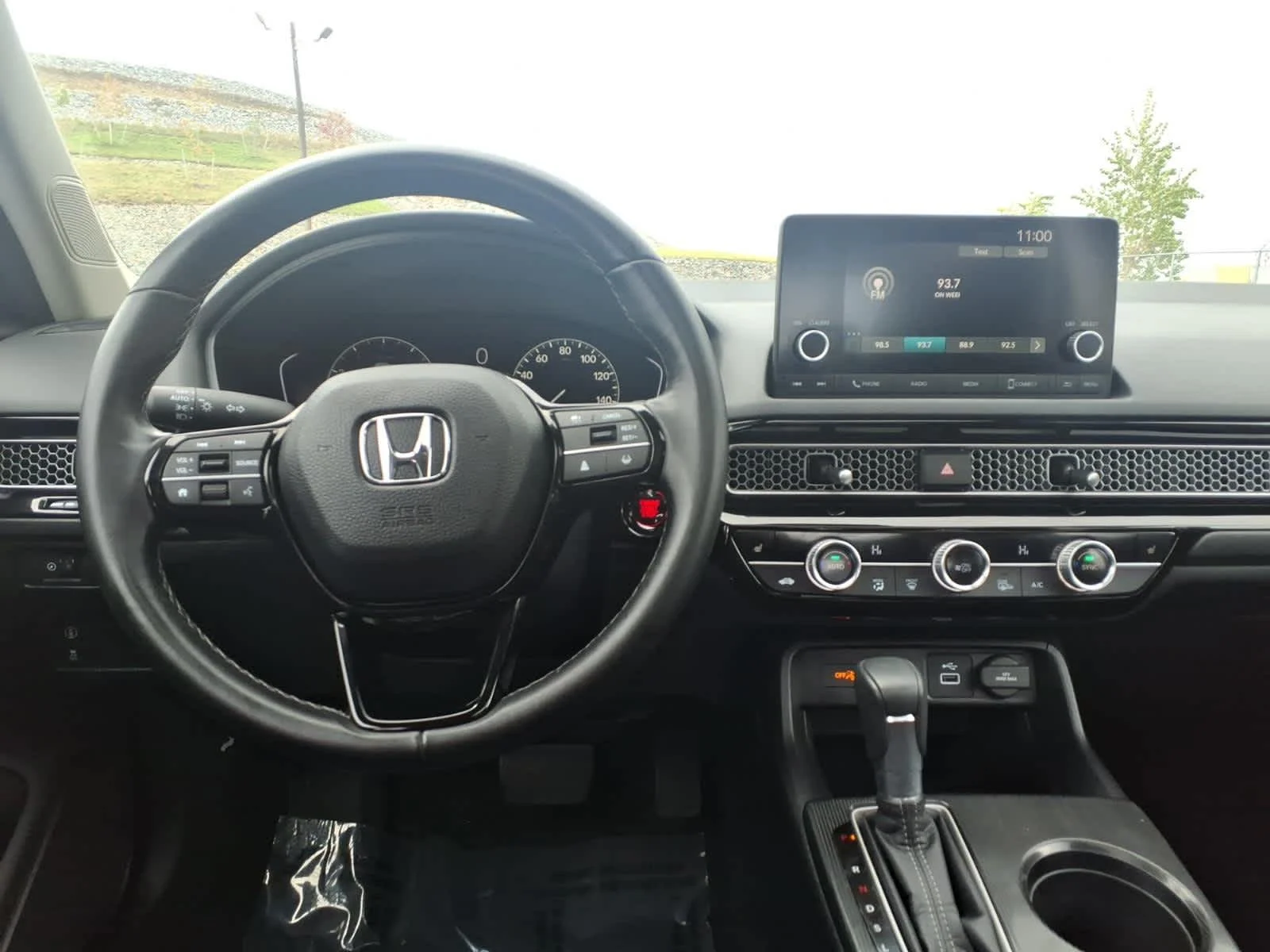 2024 Honda Civic EX - Photo 13