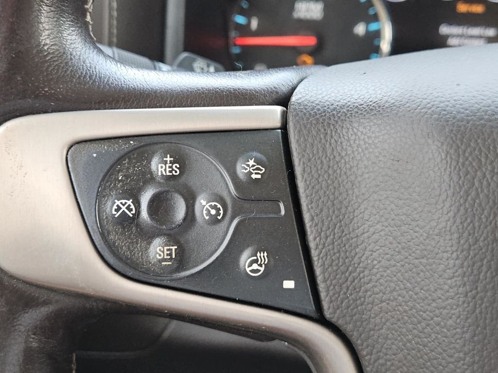 Used 2018 Silver GMC Denali image 16