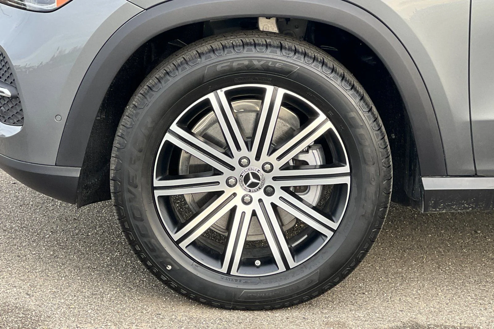 New 2026 Gray Mercedes-Benz GLE 350 image 11