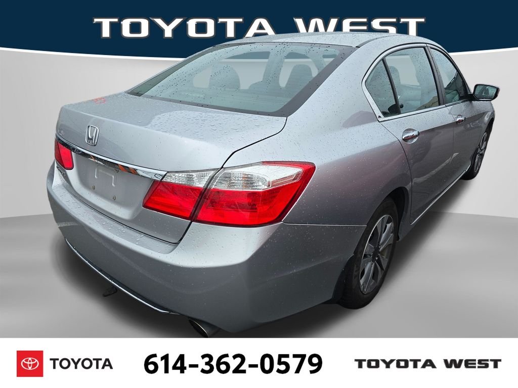 Used 2014  Honda LX image 7