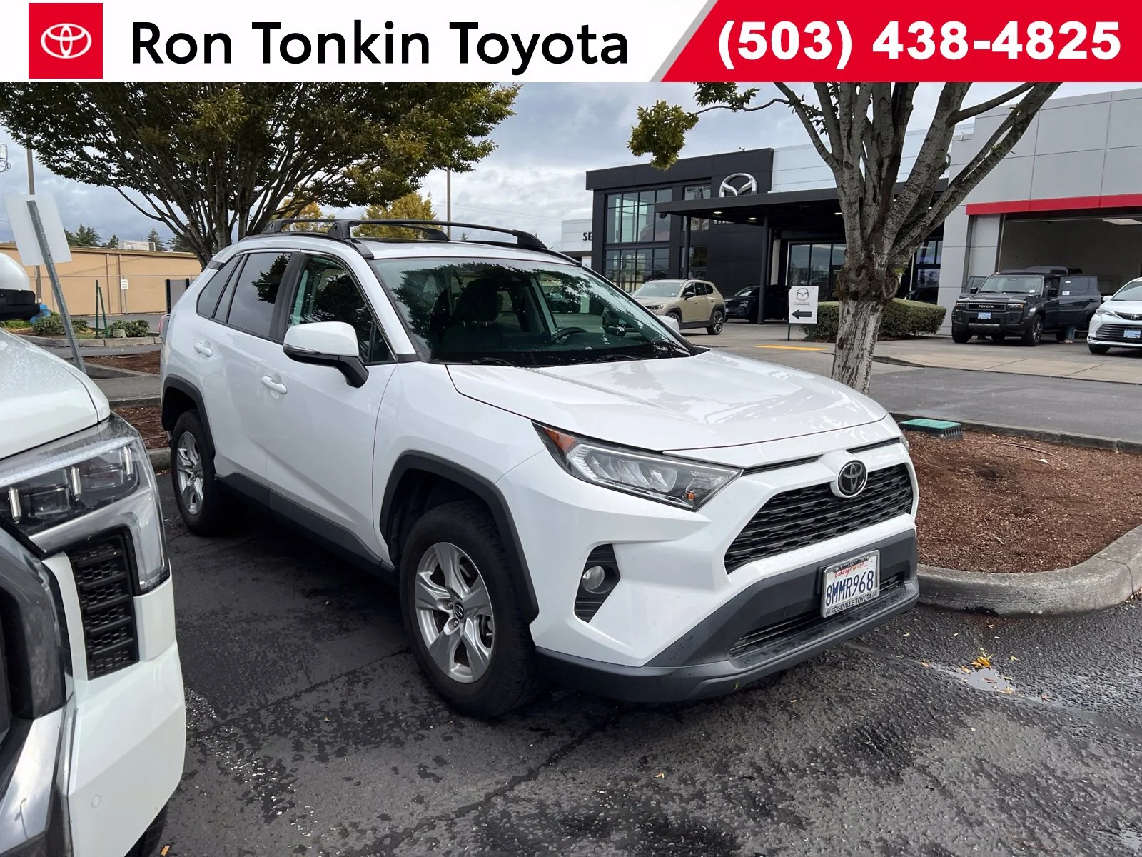 Used 2019 White Toyota XLE image 1