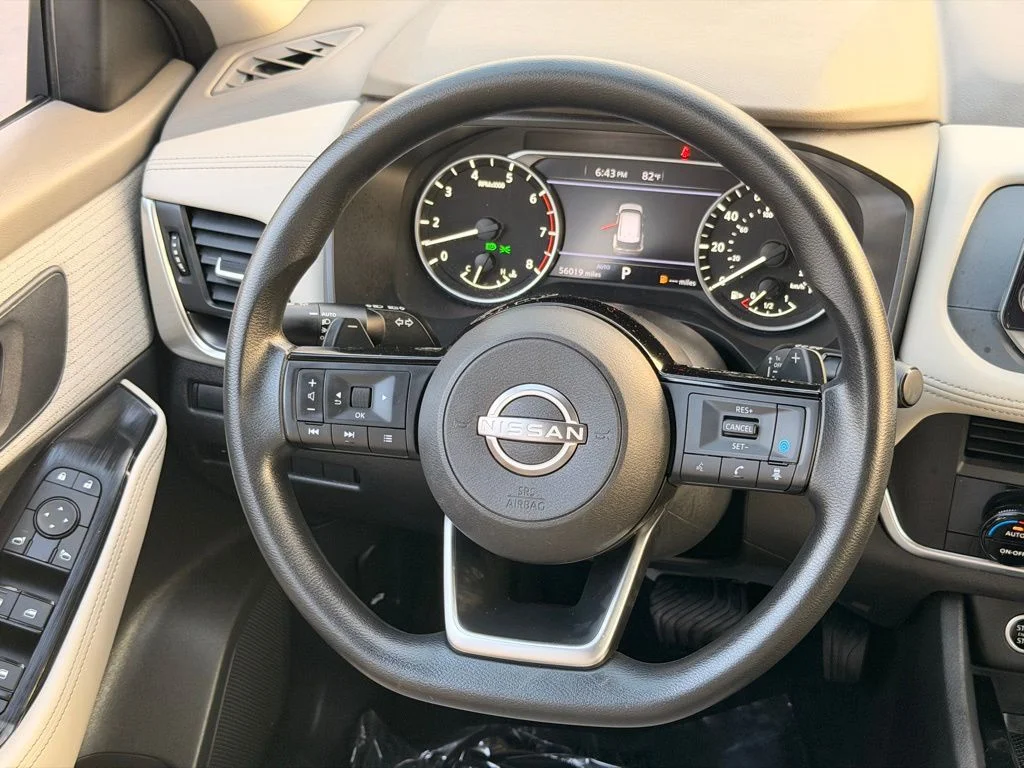 Used 2023 White Nissan SV image 19