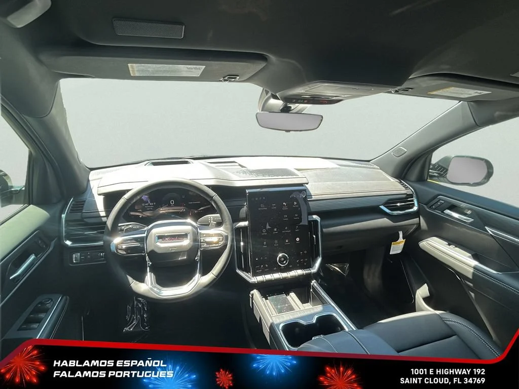 New 2026 Glacier White Tricoat GMC Elevation image 28