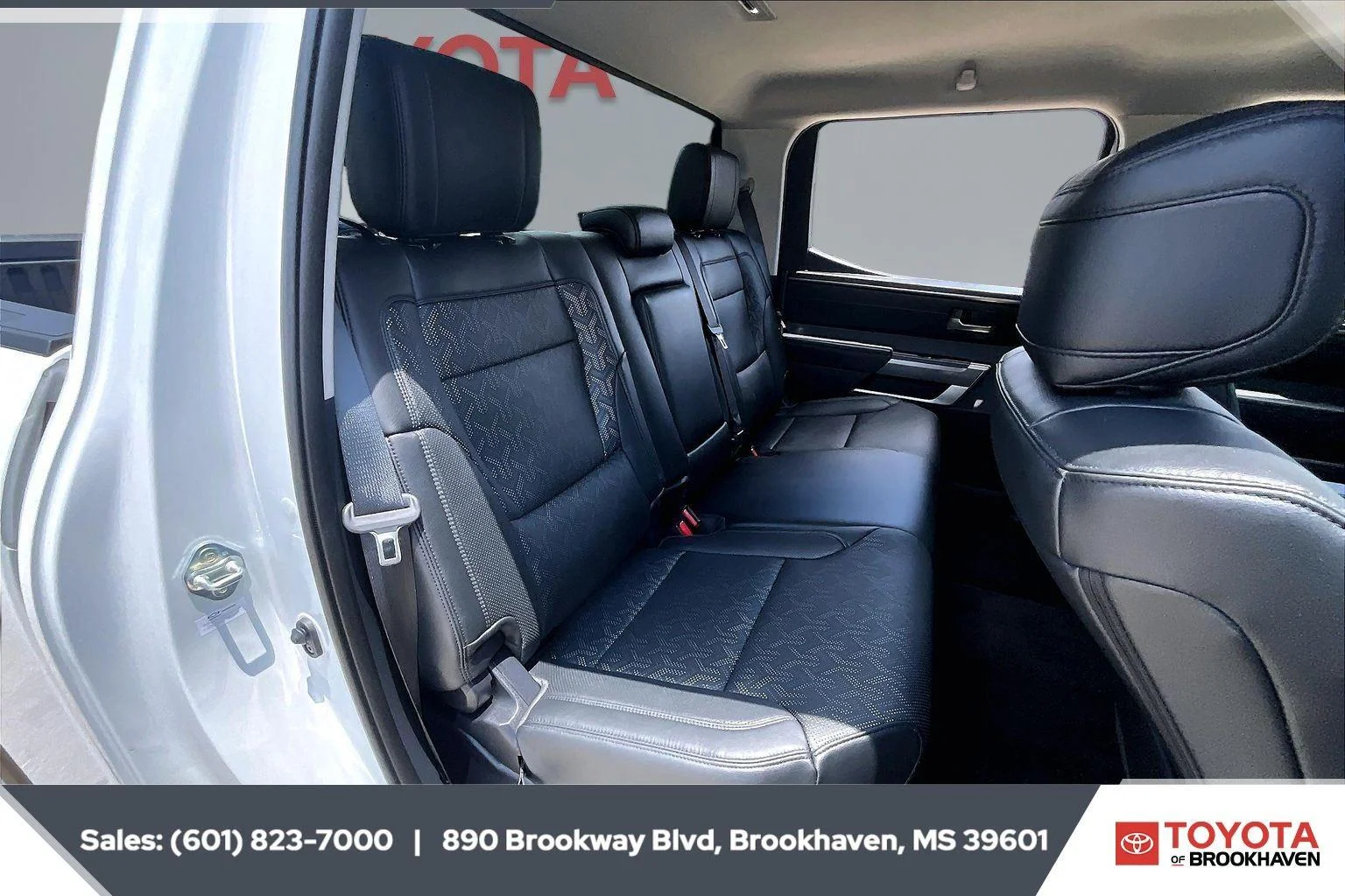 Used 2024 Ice Cap Toyota SR5 image 20