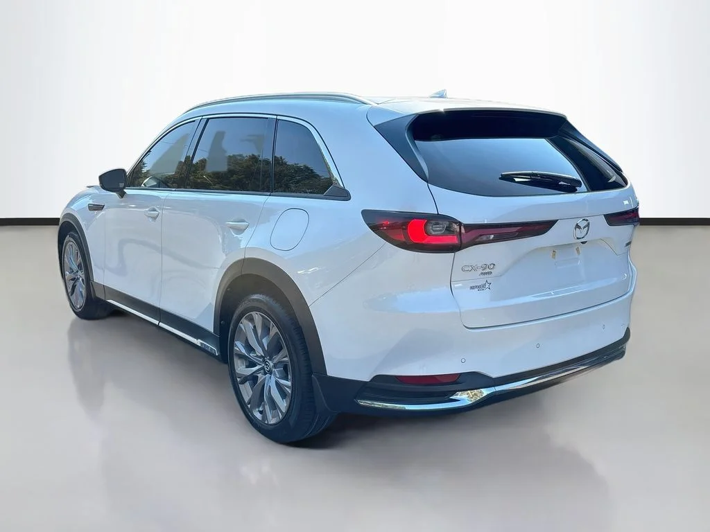 Certified Used 2024 White Mazda 3.3 Turbo Premium Plus image 5