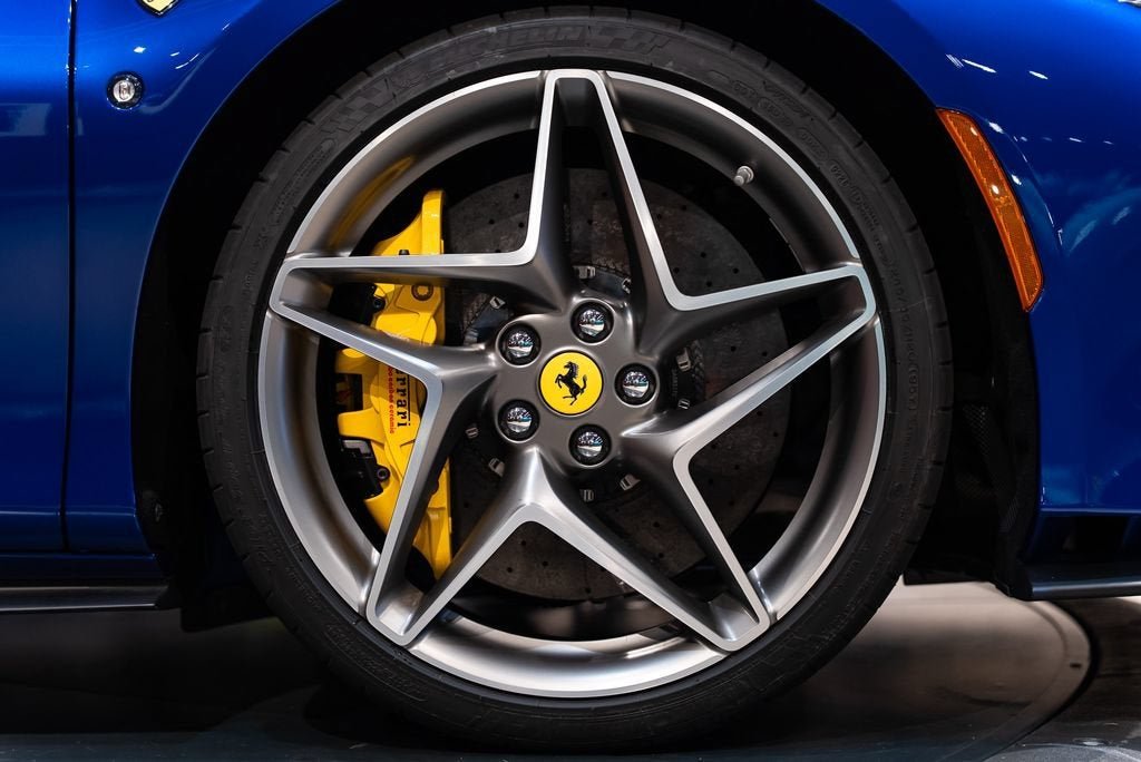 Certified Used 2021 Blu Elettrico Ferrari Base image 16