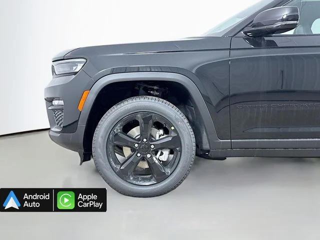 Used 2025 Black Jeep Limited image 32
