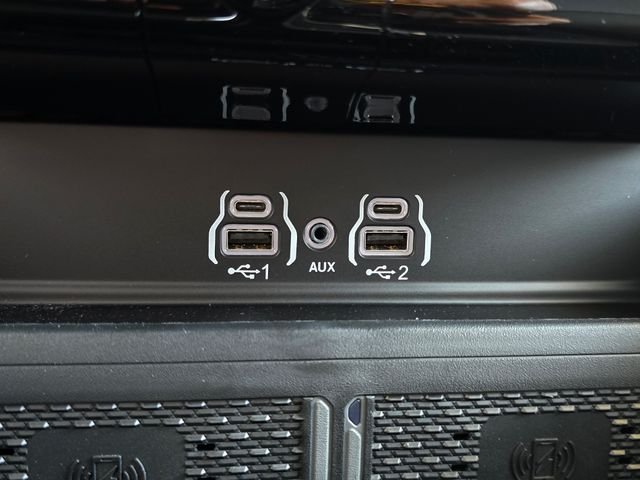 New 2026 Molten Red Pearl-Coat Exterior Paint RAM Laramie image 17
