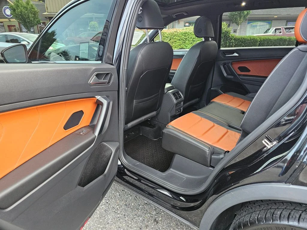 2021 Volkswagen Tiguan SEL Premium R-Line - Photo 18