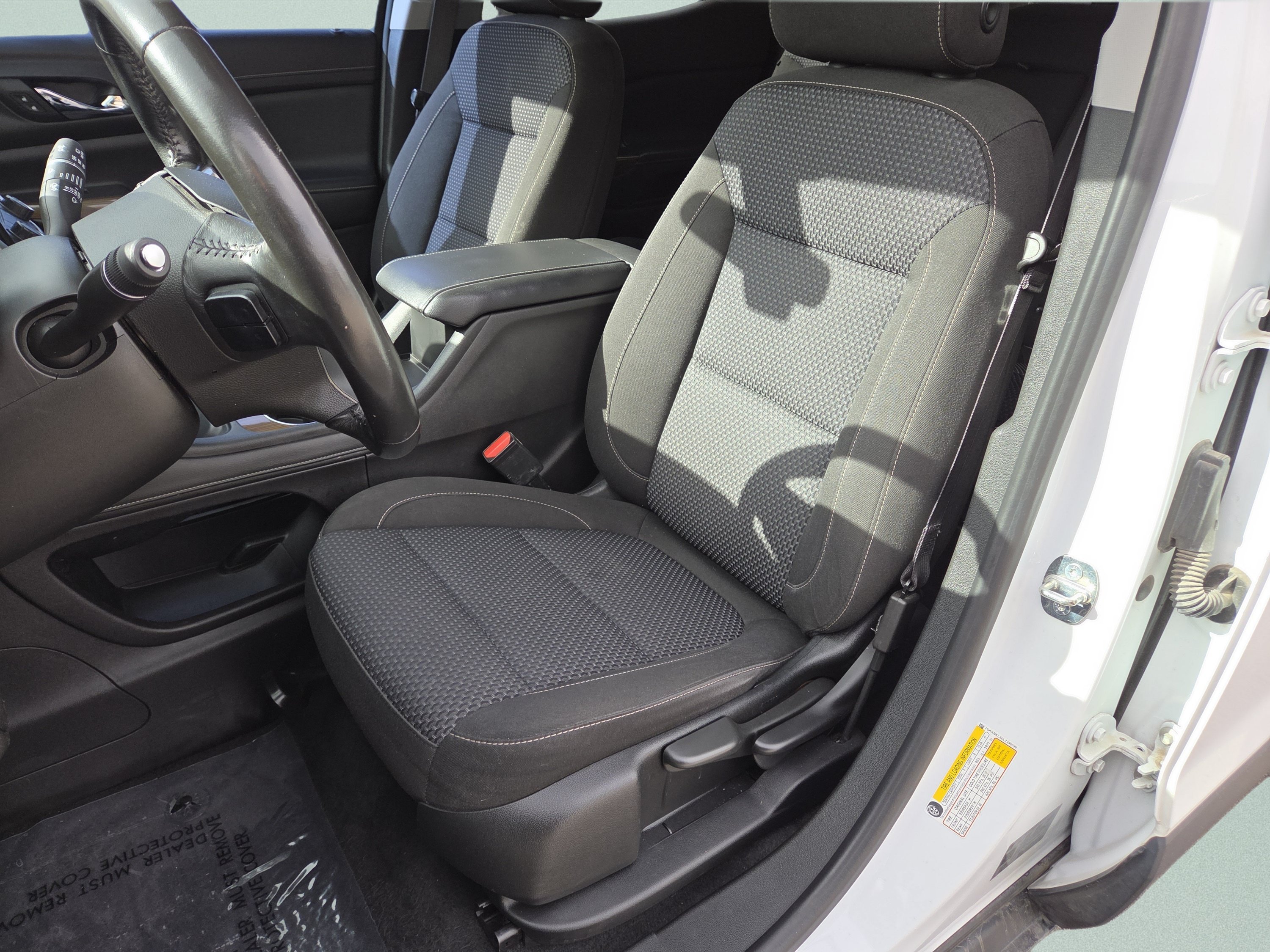 Used 2020 Summit White GMC SLE image 6