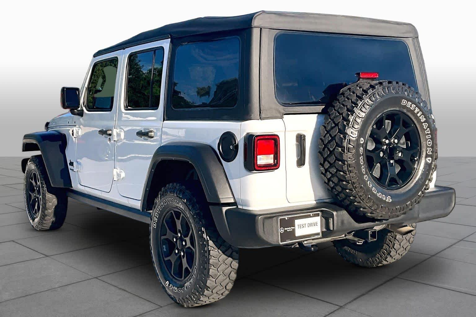 Used 2022 Bright White Clearcoat Jeep Unlimited Willys image 11
