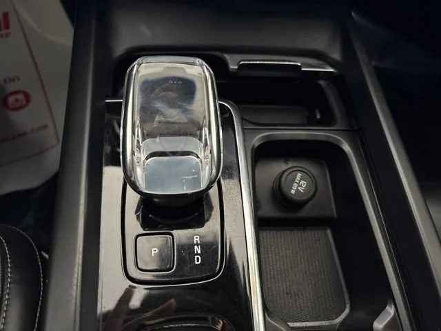Used 2024 White Volvo Plus Black Edition image 34