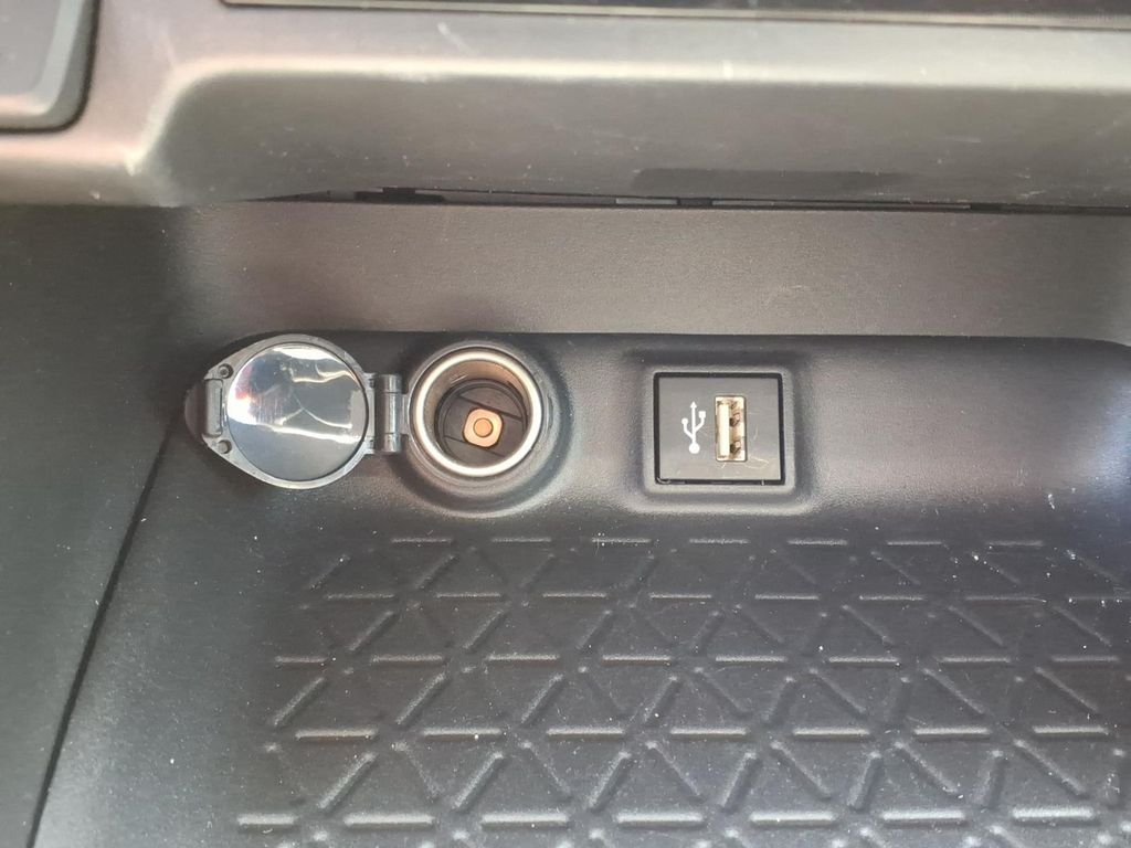 Used 2024 Ice Toyota XLE image 13