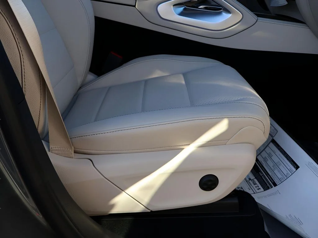 Certified Used 2026 Selenite Gray Metallic Mercedes-Benz GLE 350 image 12