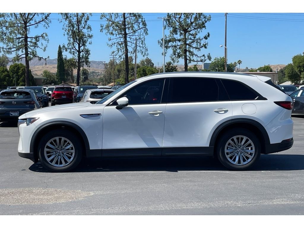 Used 2024 Rhodium White Premium Mazda Preferred image 3