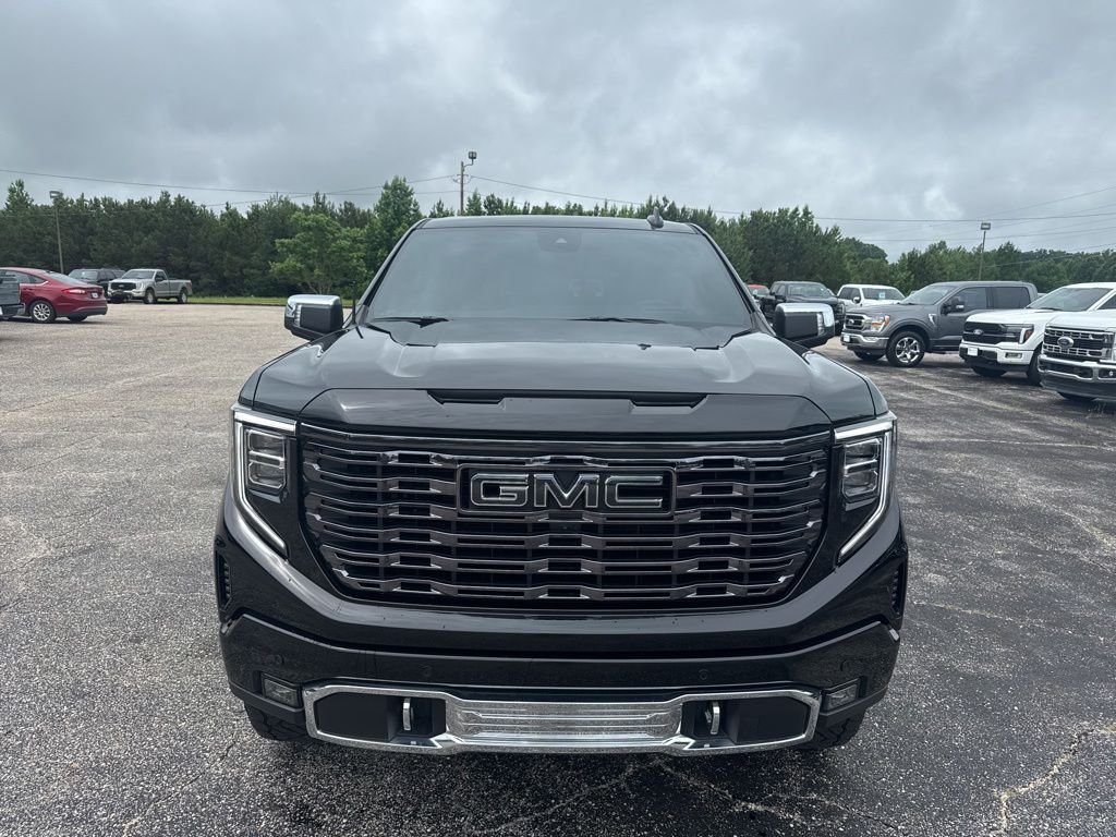Used 2025 Black GMC Denali Ultimate image 24