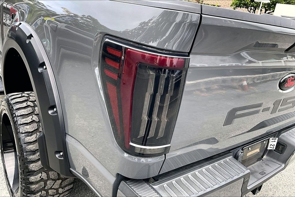 Used 2021 Gray Ford XL image 33