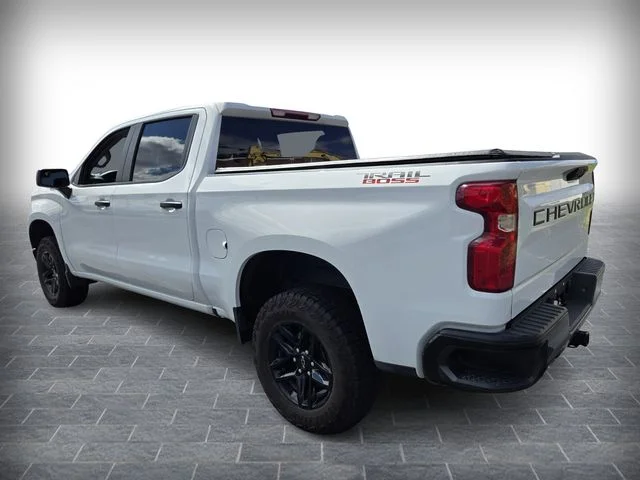 Used 2025 White Chevrolet Custom Trail Boss image 6