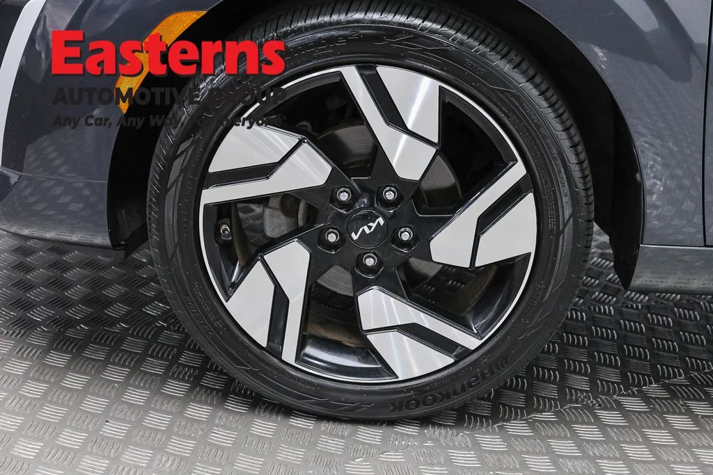 Used 2023 Gray Kia GT-Line image 32