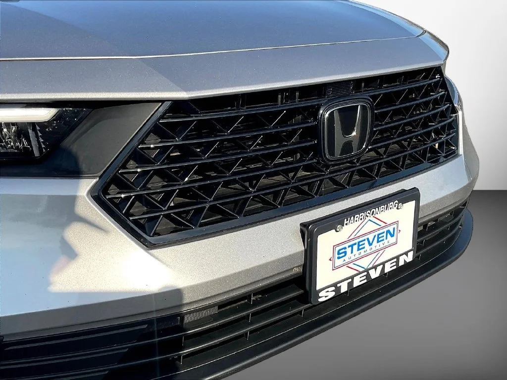 Certified Used 2024 Solar Silver Metallic Honda Sport image 32
