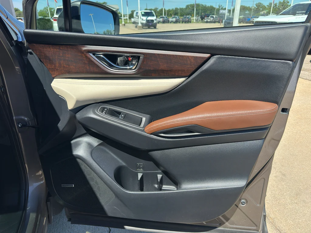 Used 2022 Brilliant Bronze Metallic Subaru Touring image 28