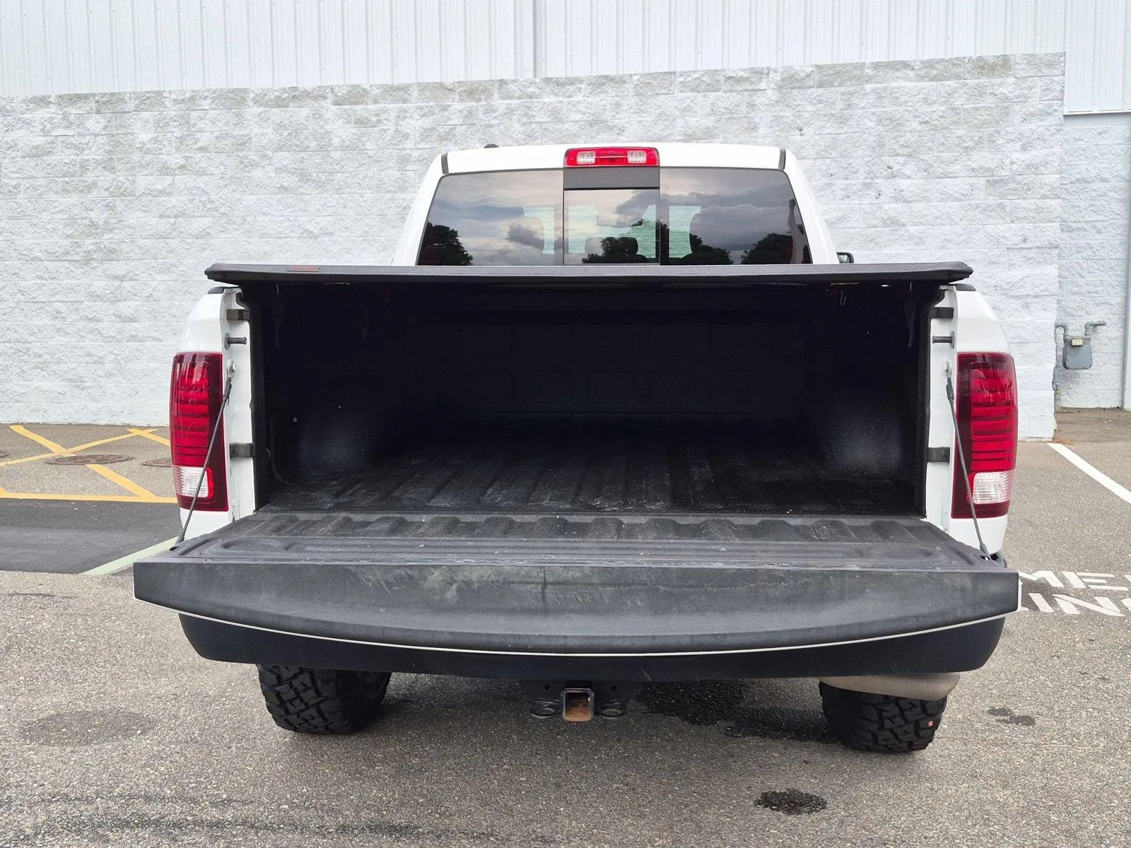 Used 2022 Bright White Clearcoat Ram Warlock image 33