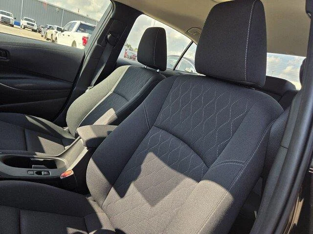 Used 2025 BLACK Toyota LE image 13