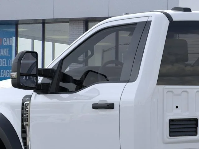 2025 Ford F-550 Super Duty Chassis Cab XL - Photo 20