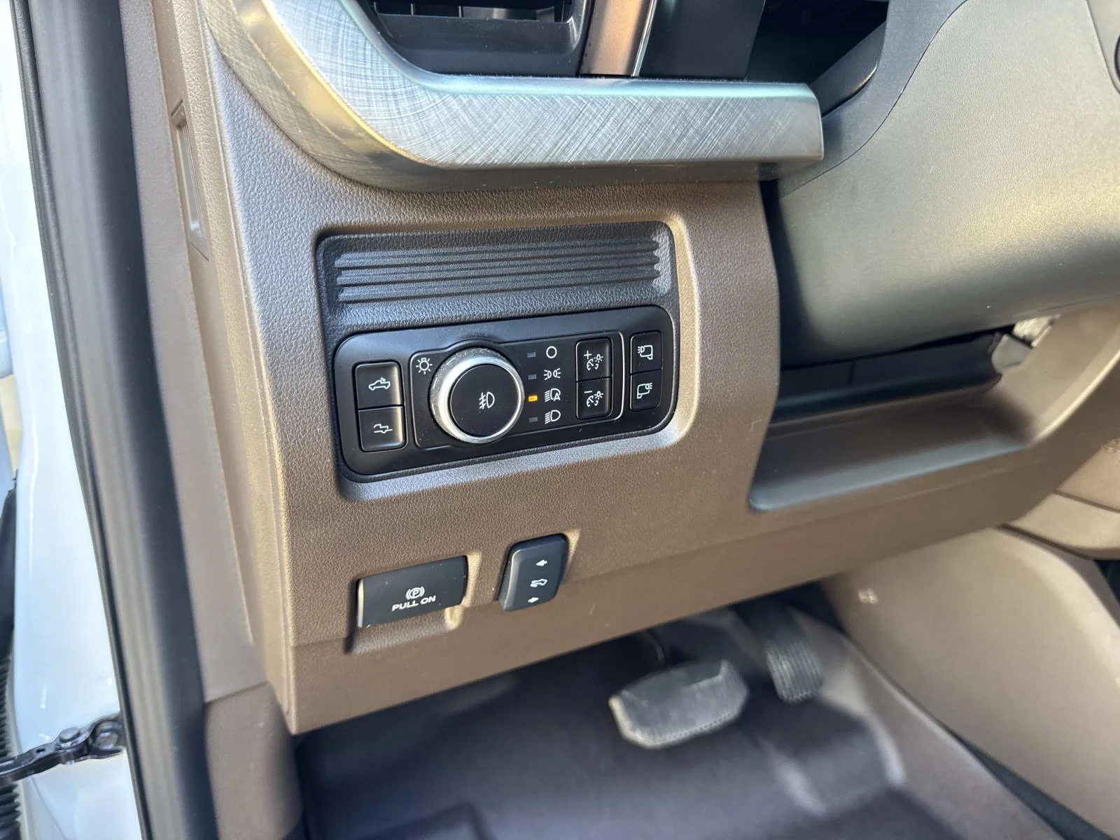 Used 2026 STAR WHITE METALLIC TRI-COAT Ford King Ranch image 21