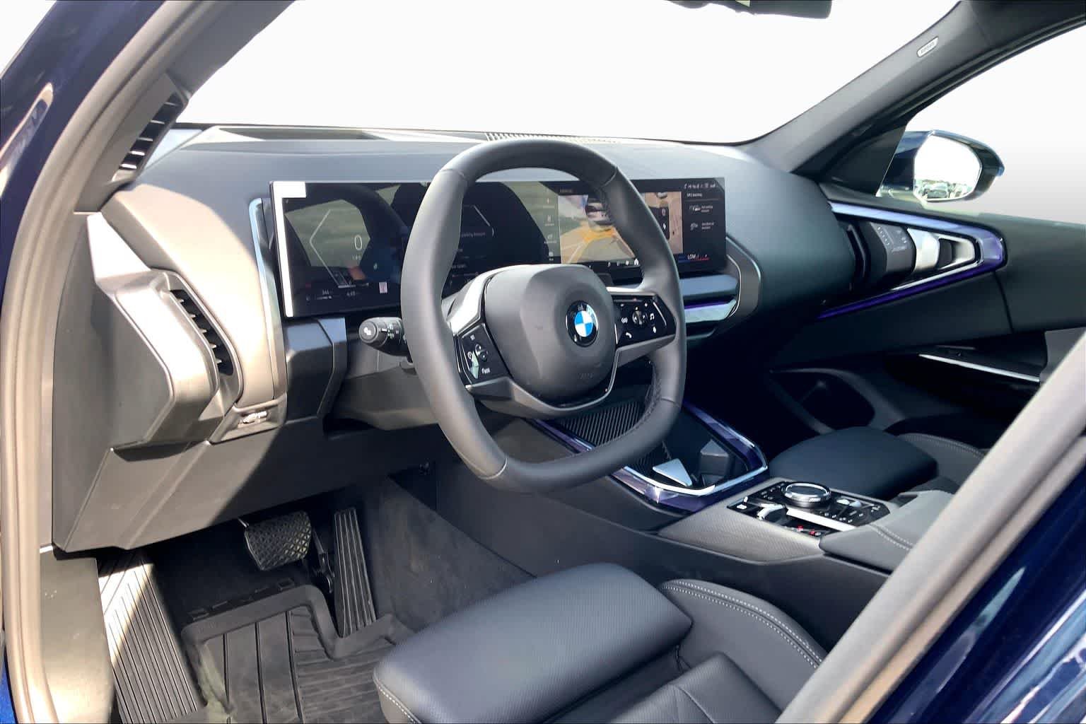 Used 2026 Tanzanite Blue II Metallic BMW 30 xDrive image 31