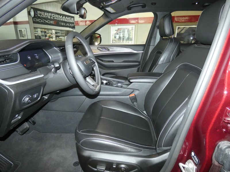 2024 Jeep Grand Cherokee Limited - Photo 10