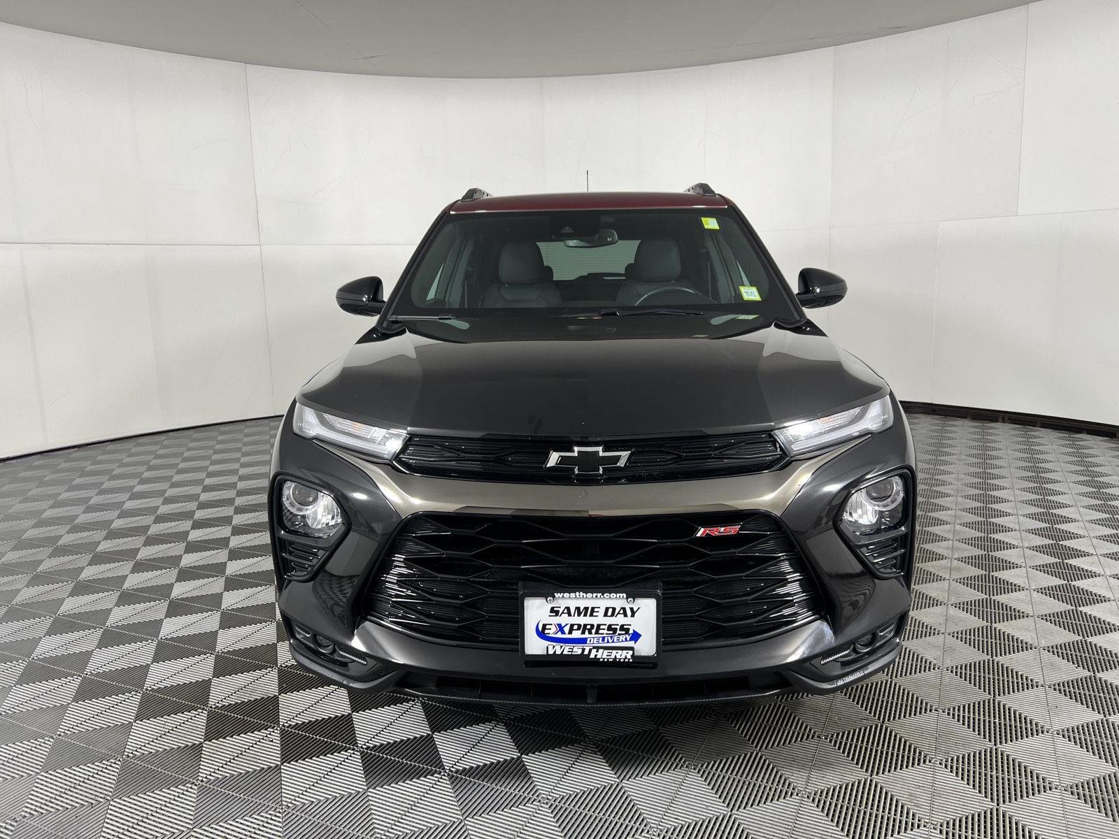 Used 2022 Mosaic Black Metallic Chevrolet RS image 21