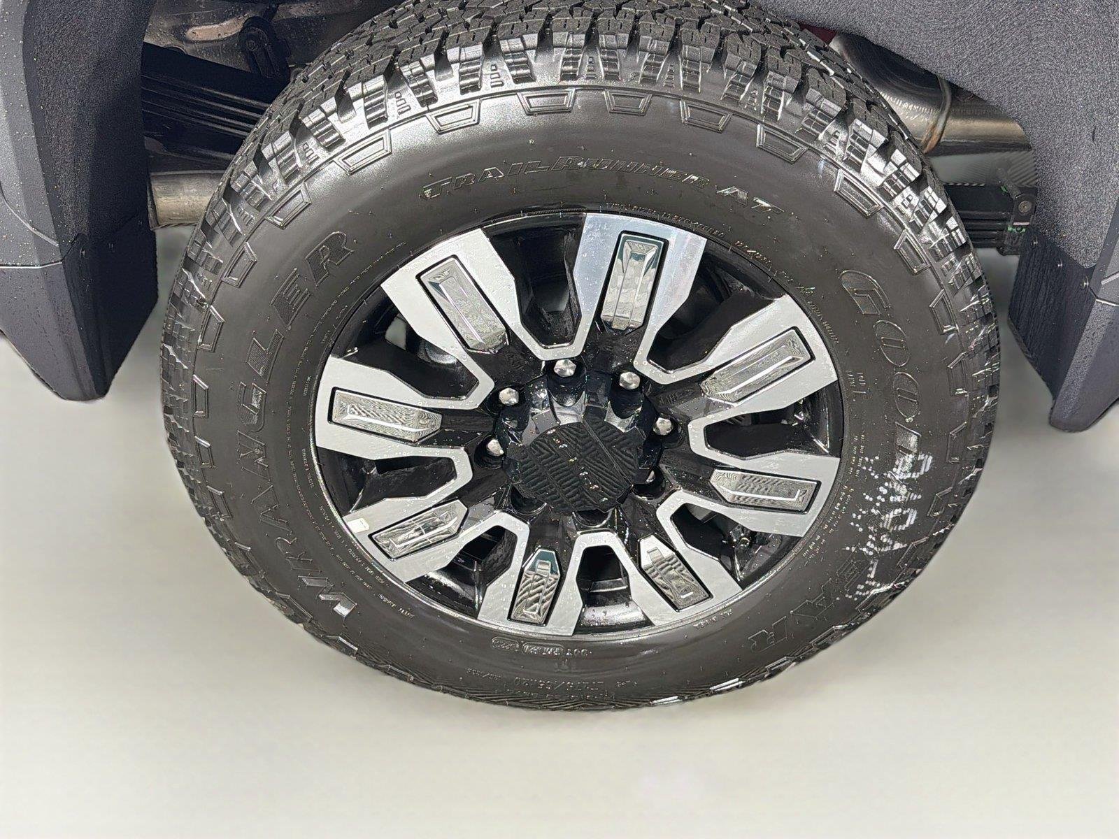 2026 GMC Sierra 2500HD Denali - Photo 35