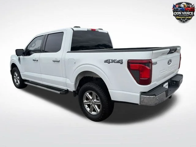 Used 2024 White Ford XLT image 3