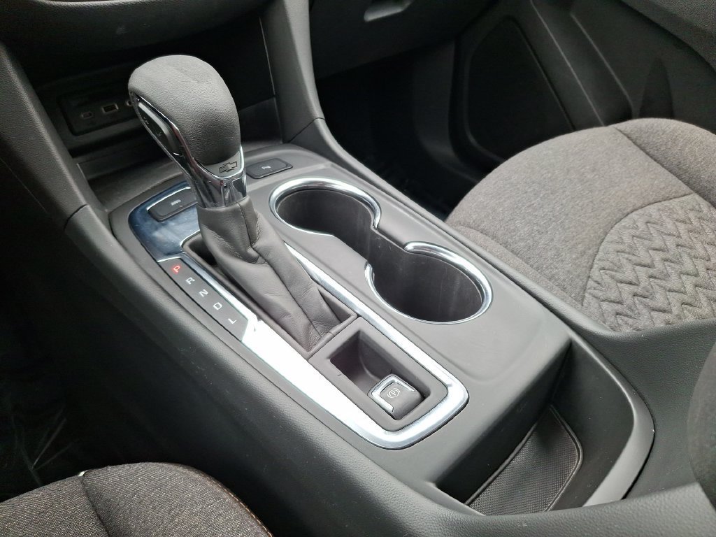 2024 Chevrolet Equinox LT - Photo 20