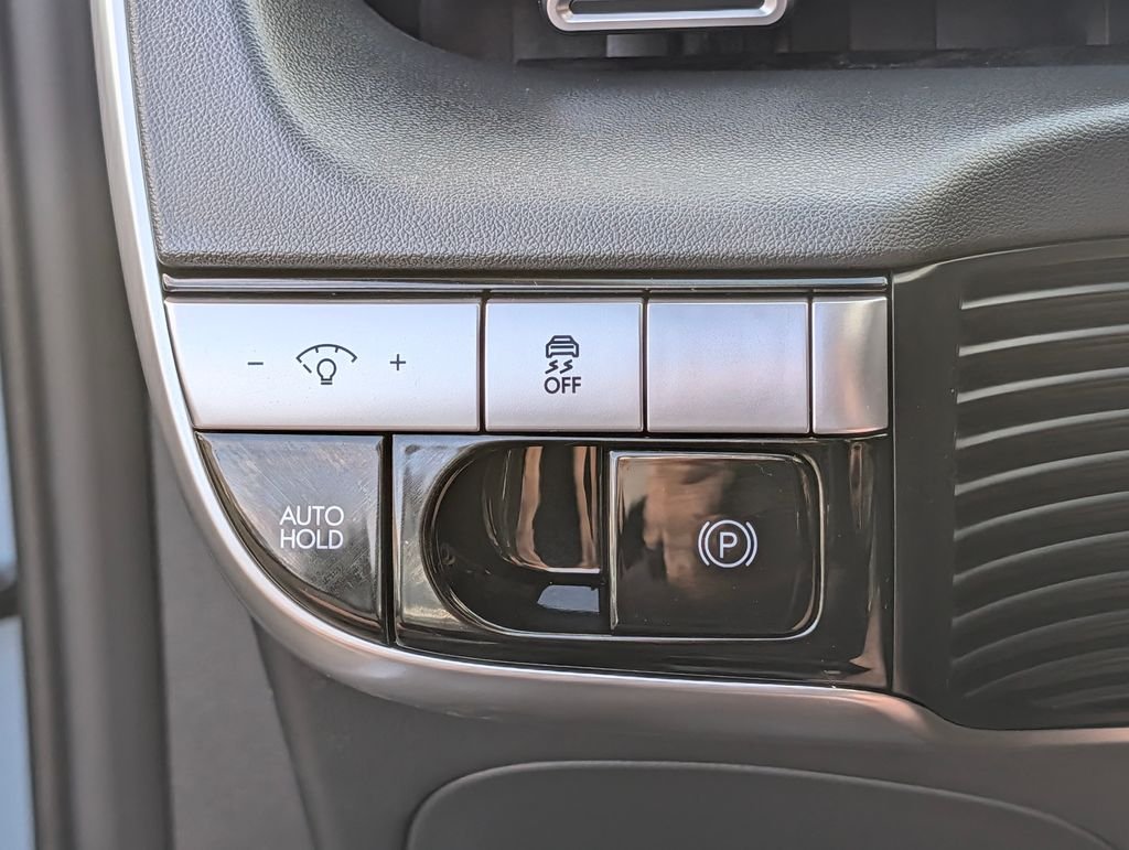 2024 Hyundai IONIQ 5 SE - Photo 31
