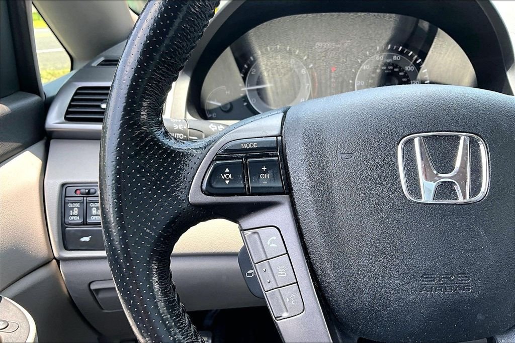 Used 2015 Gray Honda EX-L image 20