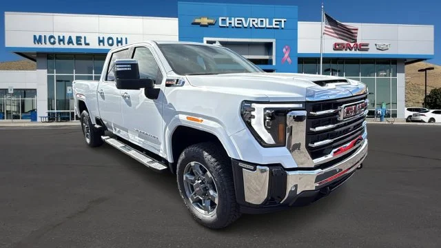 New 2026 Summit White GMC SLT image 1