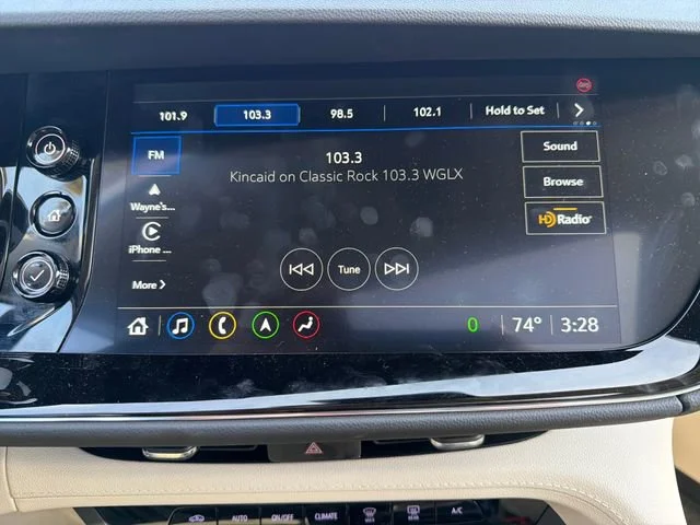Used 2023 Cinnabar Metallic Buick Avenir image 21