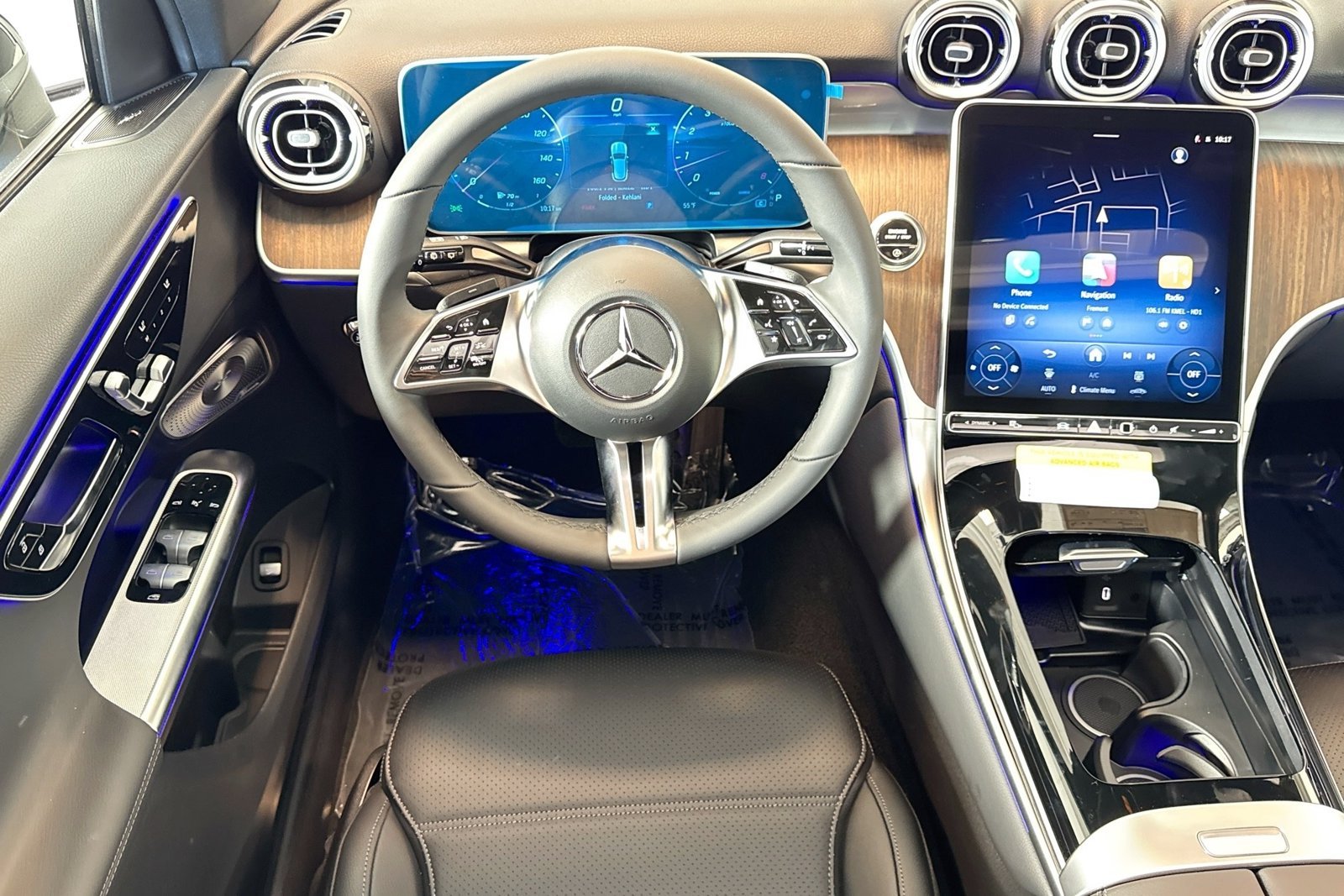 New 2026 Black Mercedes-Benz GLC 300 image 20