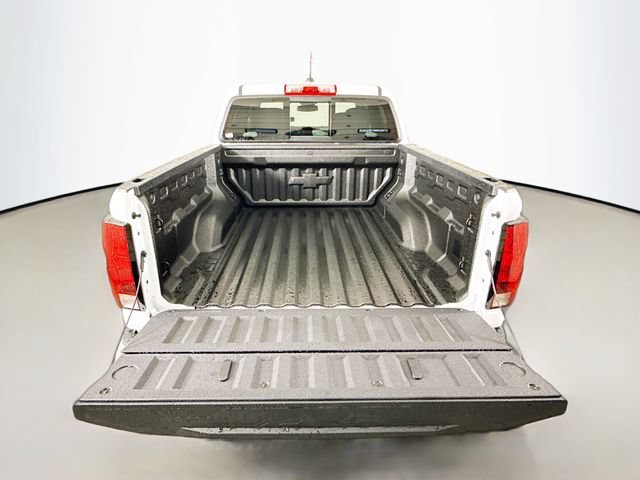 New 2026 Summit White Chevrolet LT image 26