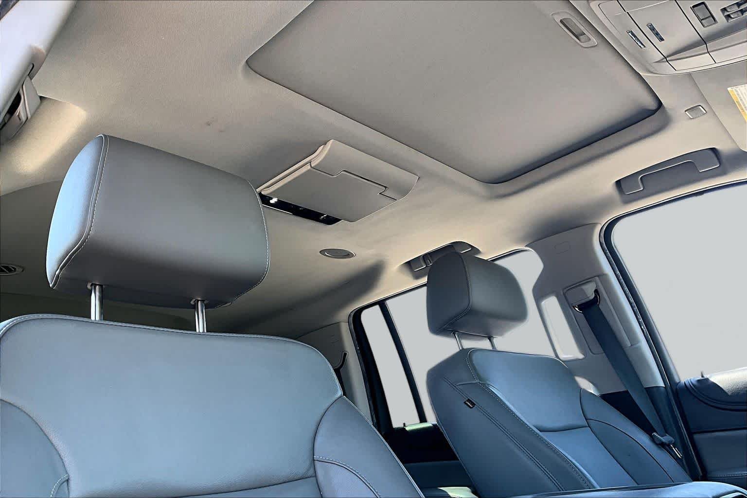 Used 2018 Black Chevrolet LT image 13