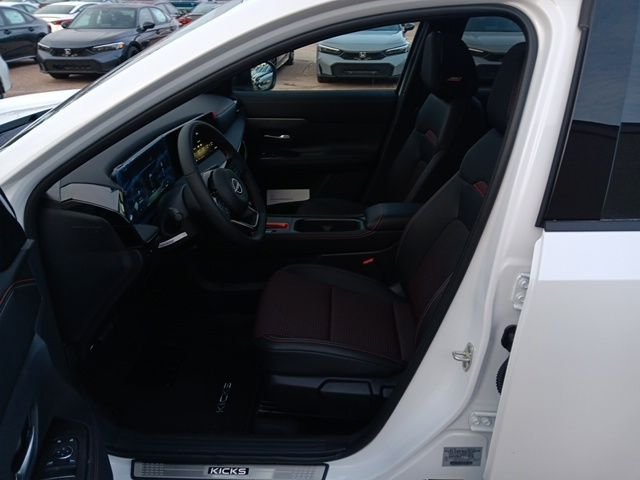 New 2026 Aspen White TriCoat Nissan SR image 26