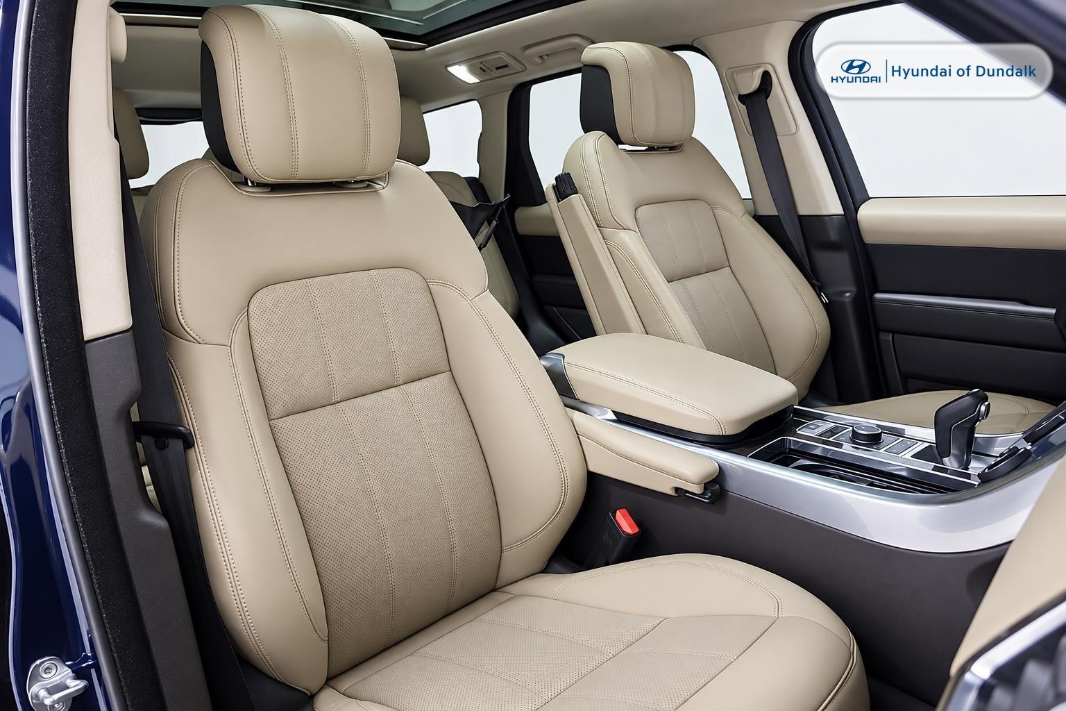 Used 2021 Blue Land Rover HSE Dynamic image 8