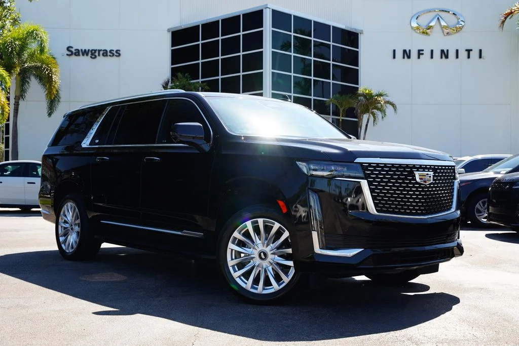 2023 Cadillac Escalade ESV