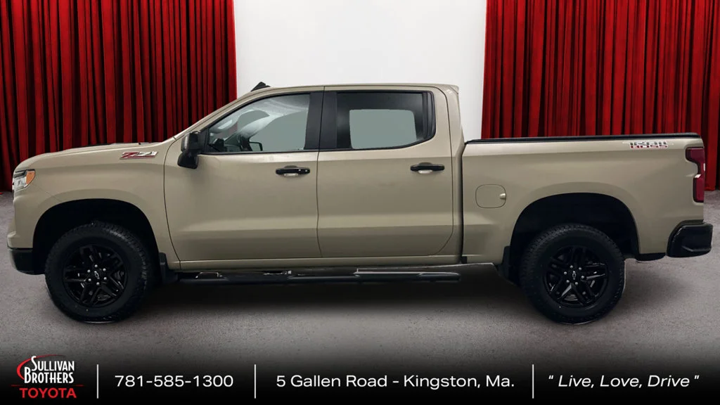 Used 2022 Beige Chevrolet LT Trail Boss image 8