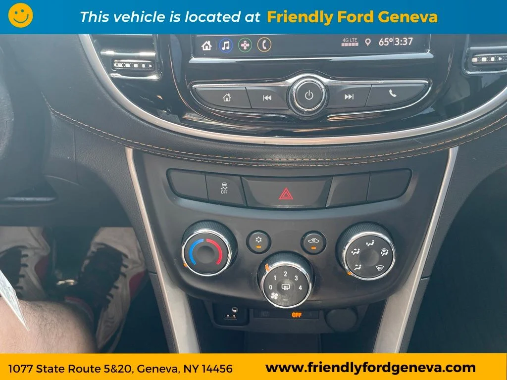 Used 2022 White Chevrolet LS image 22